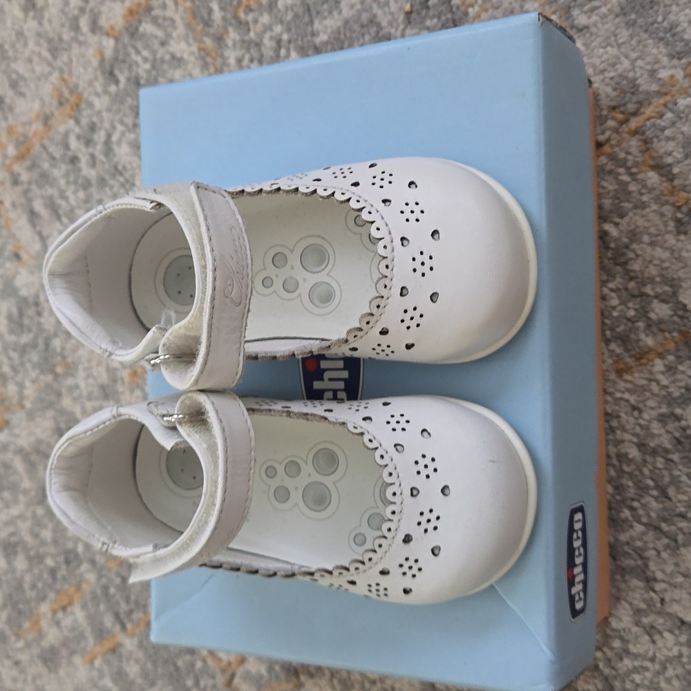 Girls Size 21 Walking Shoes